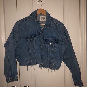 ZARA CROPPED DENIM JACKET🖤